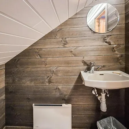 Stunning In With Sauna Feriehus *
